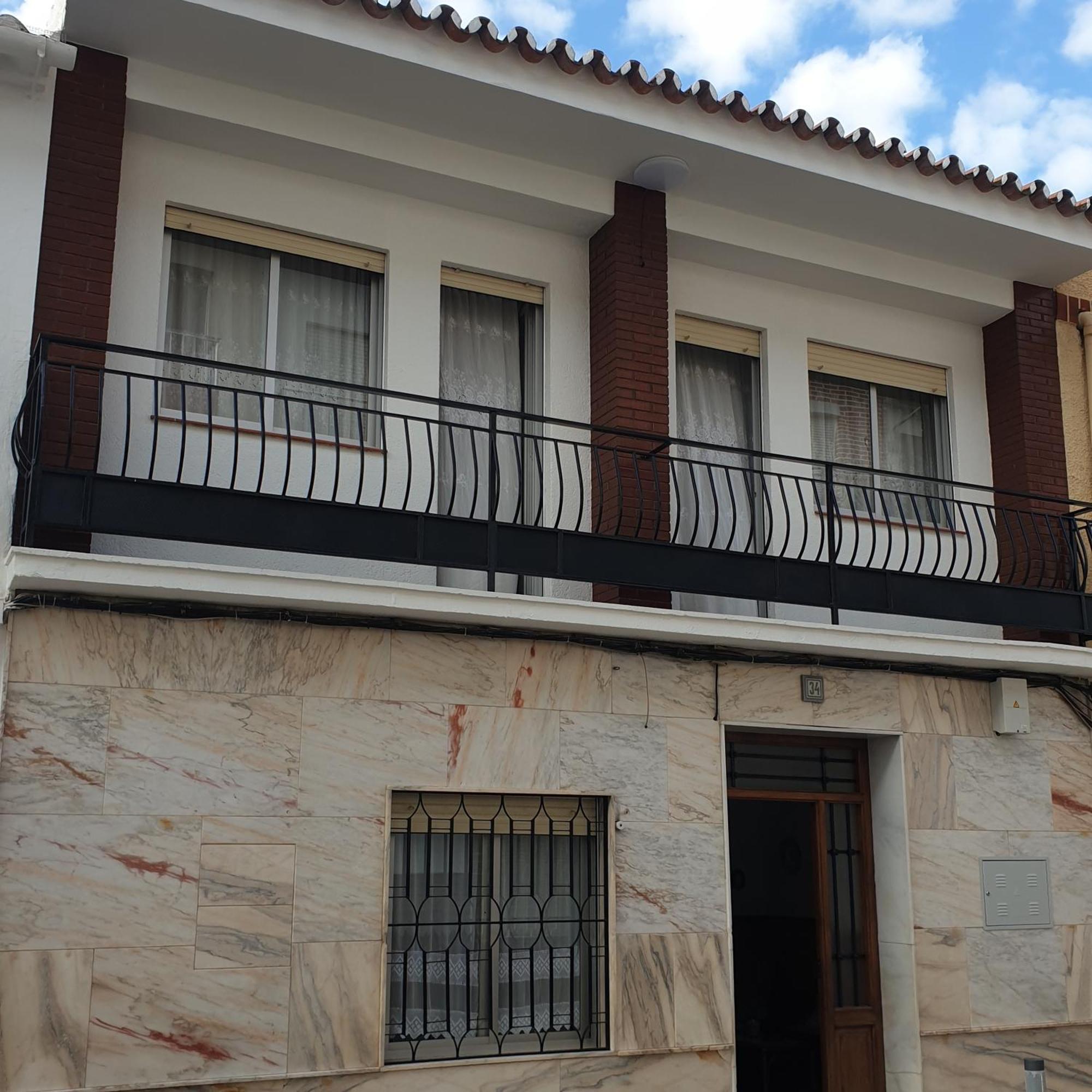 شقة Casa El Correo فيلانويفا ديل ترابوكو المظهر الخارجي الصورة
